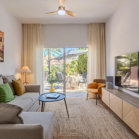 Limnaria Gardens Classic Apartment *